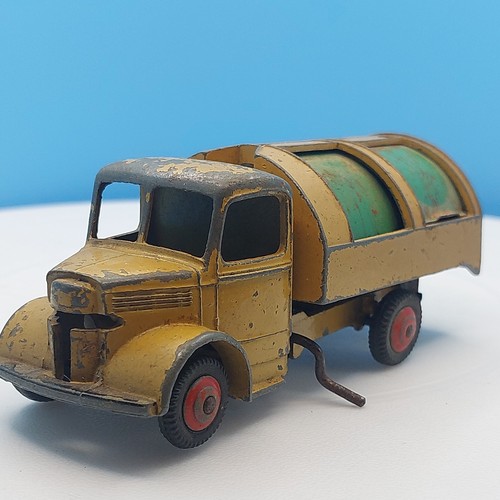 Meccano dinky toys bedford - toys,