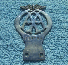 VINTAGE 1930s AUTOMOBILE ASSOCIATION CAR BADGE ~ PRE WAR AA MOTOR BUMPER EMBLEM