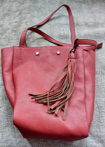 Collection red shoulder - collection,