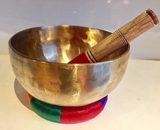 Hand Made Hammered 7'' Tibetan Singing Bowl 7 Metals Heart Chakra F Cushion Gift