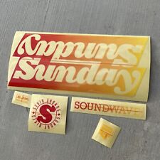 SUNDAY SOUNDWAVE FRAME STICKER