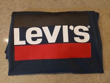 Levi's mens dark blue t-shirt XXL new without tags