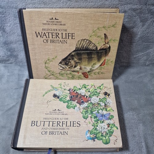 Books field guide - books.,