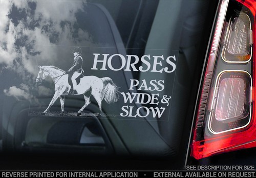 Horses pass wide slow - -,