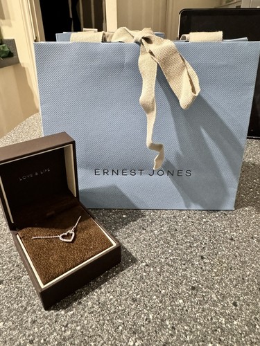 Ernest jones sterling - ❤️ernest,