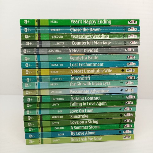 19x mills boon vintage - 19x, &