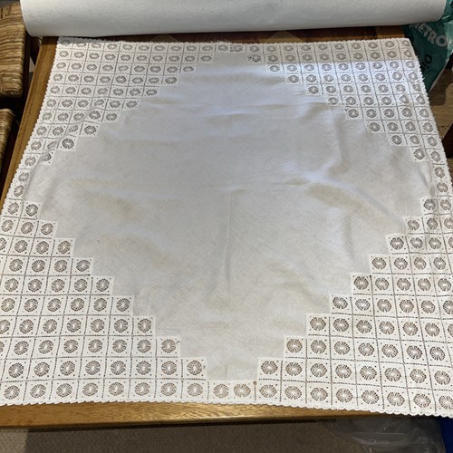 Vintage white linen table - white,