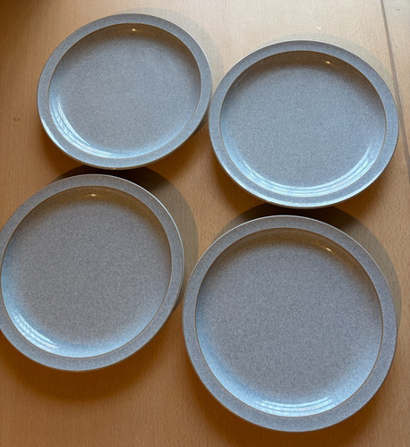 Denby set dinner plates - of,