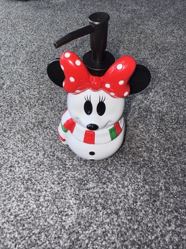 Minnie mouse snowman - minnie,