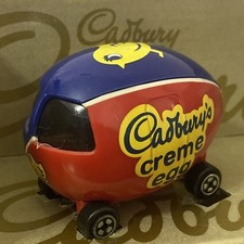 Corgi 57501 Cadburys Creme Egg
