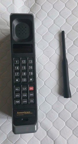 Motorola classsic brick phone - motorola,