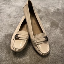 Footglove Women’s Slip On