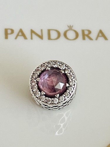 Pandora essence charm - 🩷,