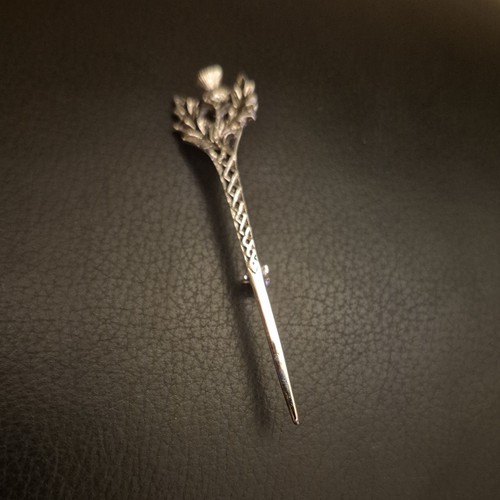 Silver tone traditional - silver,