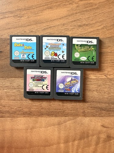 Nintendo game bundle x5 - ds,