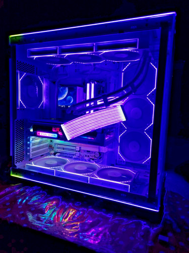 Custom gaming designed - custom,
