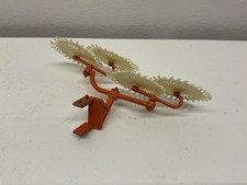 BRITAINS FARM 1:32 Vicon Lely
