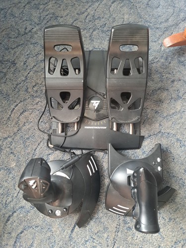 Thrustmaster flight simulator - flight,
