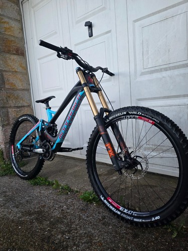 Mondraker summum downhill bike - summum,