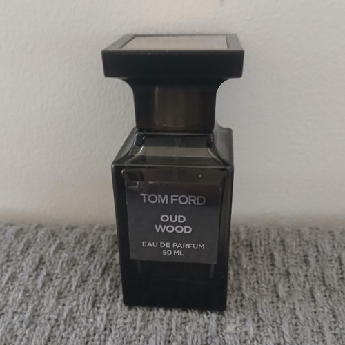 Tom ford oud wood - oud, eau
