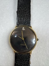 Pyramid Quartz Swiss Made 18k