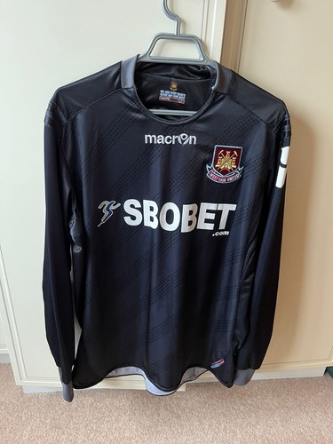 West ham home - ham, goalkeeper