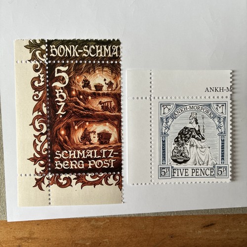 Discworld stamps corners - stamps, 2