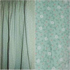 ditsy floral green lined