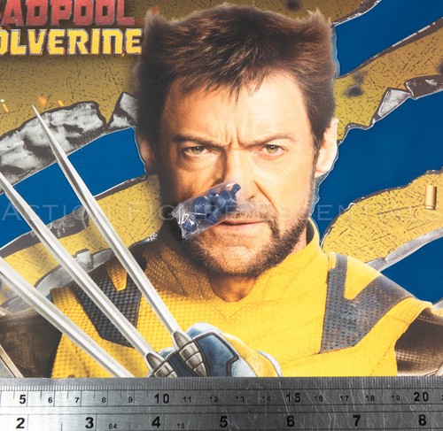 Hot toys wolverine wrist pegs - hot,
