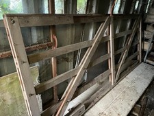 RECLAIMED 5 BAR WOODEN GATE 8