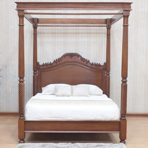 Four poster canopy bed - poster,