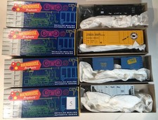 ROUNDHOUSE 4 ROLLING STOCK