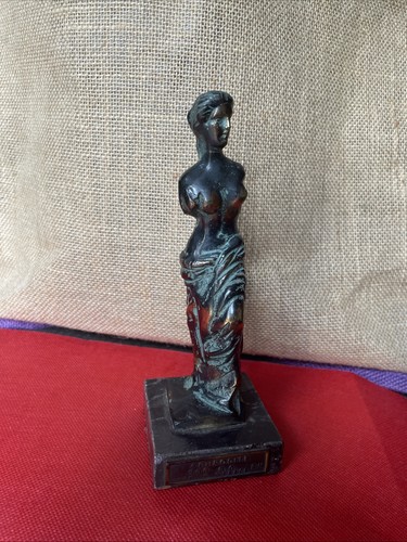 Bronze effect aphrodite - bronze,