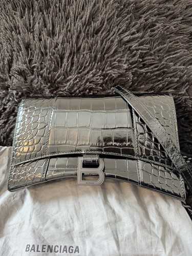 Balenciaga hourglass wallet - balenciaga,