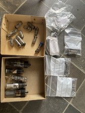 Transistor radio broad arrow