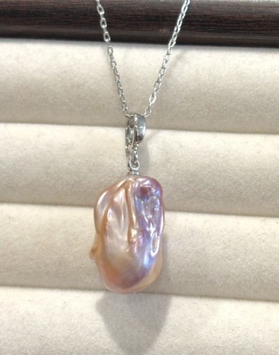 Large flame baroque pearl - flame,