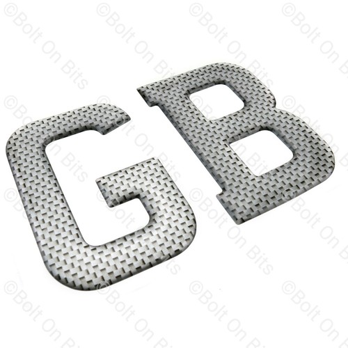 Silver carbon effect badge - gb,