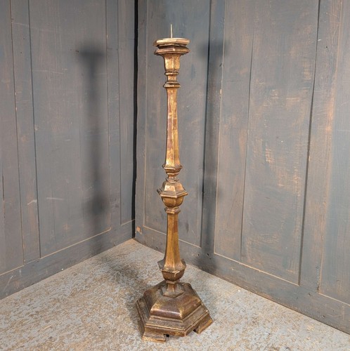 Spanish 18th century style - 18th,