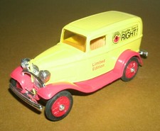 1/43 Scale 1932 Ford Panel Van