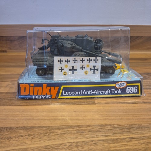 Vintage dinky toys 696 leopard - vintage,