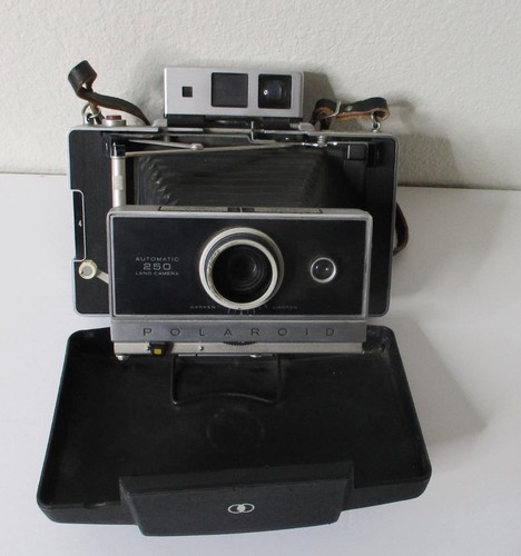 Polaroid automatic 250 land - polaroid,