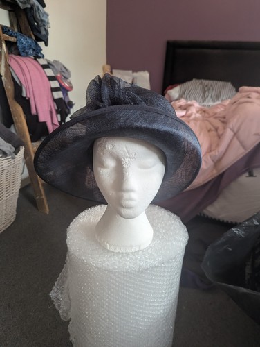 Hatmosphere collection dark - collection,