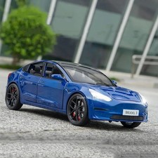 1:24 Scale Tesla Model 3 Alloy