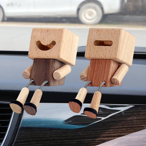 Shaking wooden man figurine - wooden,