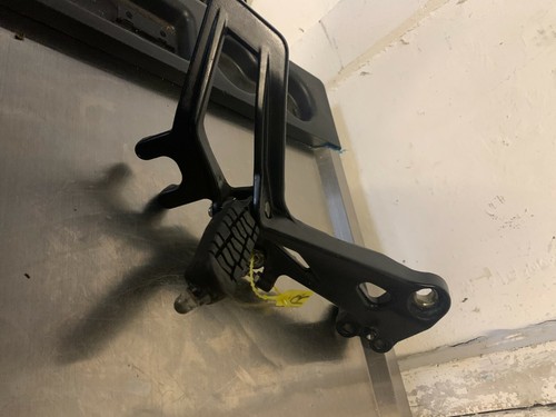 Ktm rc125 foot rest - rc125,