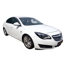 VAUXHALL INSIGNIA BREAKING A