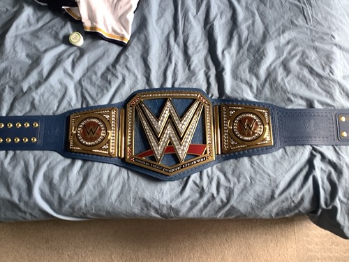 Wwe belt please read - -,
