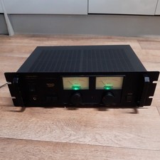 Vintage Realistic Stereo Power