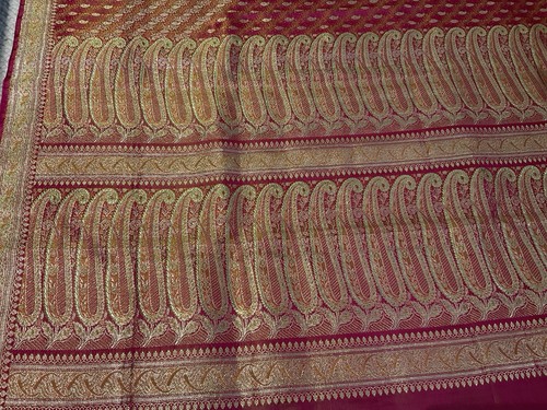 Heavy silk saree dark - heavy,