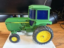 ERTL JOHN DEERE 9-FUNCTION